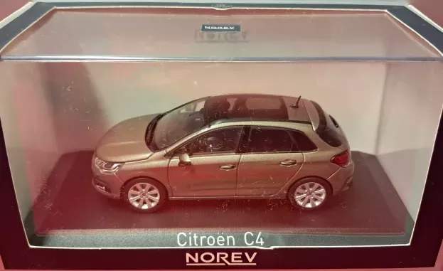 Norev Citroen C4 4-door 2015 1:43 155443
