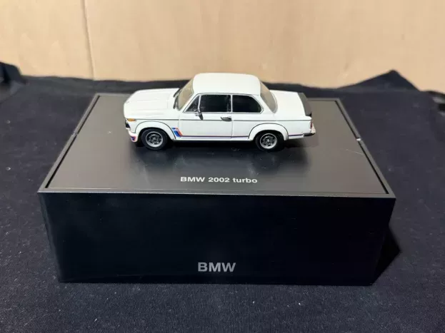Minichamps Bmw 2002 Turbo 1974 1:43 80429418124
