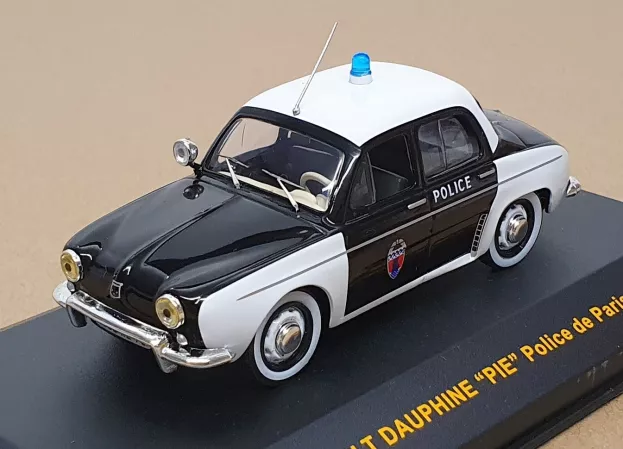 IXO Models Renault Dauphine Police Paris 1962 1:43 CLC162