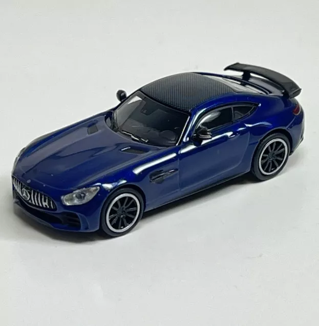 Minichamps Mercedes Gt-r Amg V8 Biturbo 2017 1:87 870037221