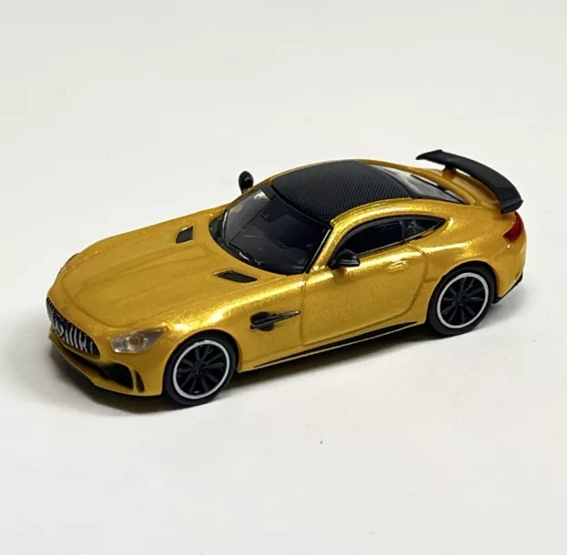 Minichamps Mercedes Gt-r Amg V8 Biturbo 2017 1:87 870037222