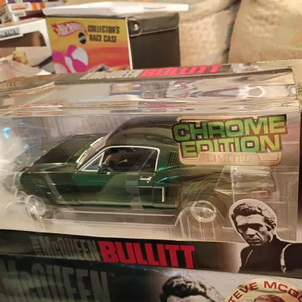 Greenlight Ford Mustang Gt Fastback 1968 From The Movie Bullit With Steve Mcqueen Figure 1:18 12938