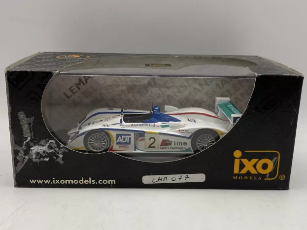 IXO Models Audi R8 Champion Racing Team N 2 3rd Le Mans 2005 Pirro Biela Mcnish 1:43 LMM077