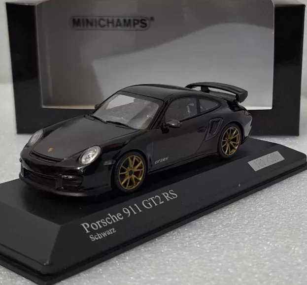 Minichamps Porsche 911 997-2 Gt2 Rs 2010 Gold Wheels 1:43 400069402