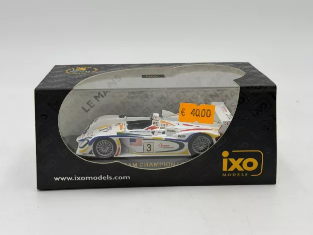 IXO Models Audi R8 Champion Racing Team N 3 24h Le Mans 2001 J.herbert D.theys R.kelleners 1:43 LMM003
