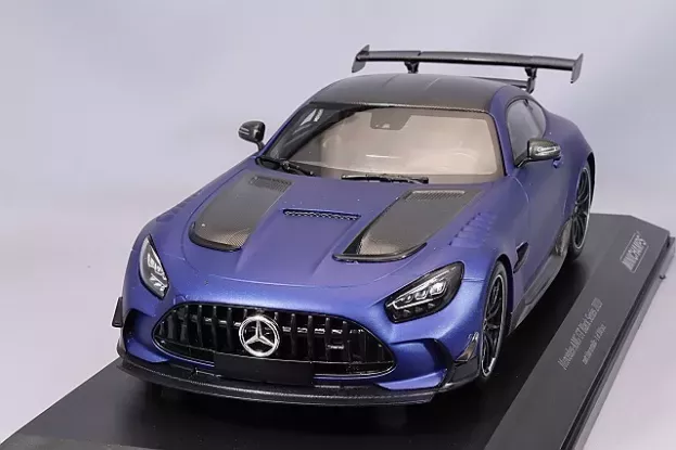 Minichamps Mercedes Amg Gt V8 Black Series 2020 1:18 155032021