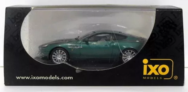 IXO Models Aston Martin Vanquish 2001 1:43 MOC022