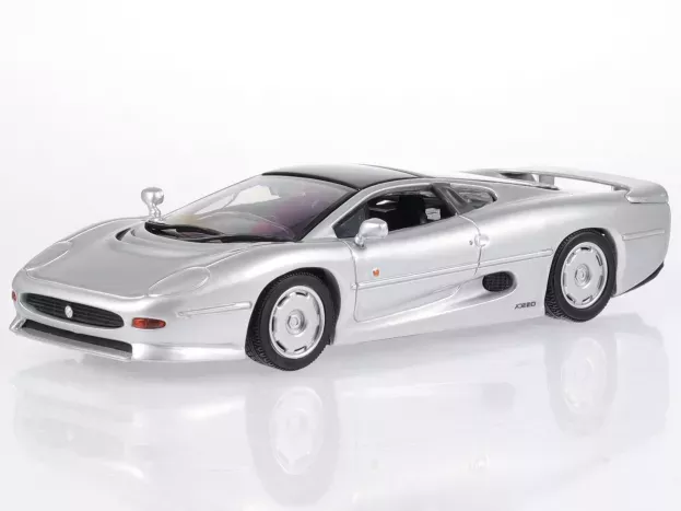 Minichamps Jaguar Xj220 1991 1:43 940102221