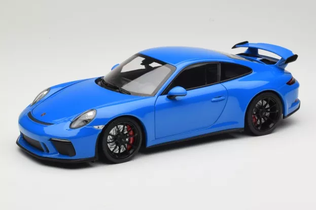 Minichamps Porsche 911 991 Gt3 Coupe 2018 1:18 110067024