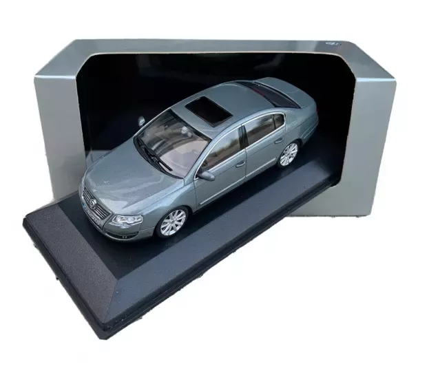 Minichamps Volkswagen Passat Berline 2006 1:43 3C0099300A7T