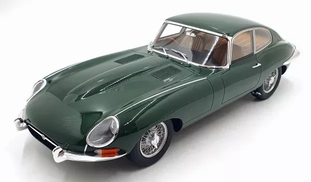 GT Spirit Jaguar E-type Coupe 1961 1:12 ZM050