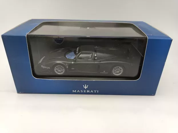 IXO Models Maserati Mc12 Racing Test Fiorano 2004 1:43 MOC066