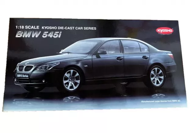 Kyosho Bmw 5-series 545i Sedan 2003 1:18 08591TG