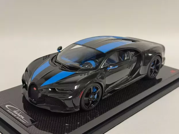MR Models Bugatti Chiron Super Sport 300+ 1600cv 2022 World Speed Record 304.773 Mph 490.484 Km h Con Vetrina With Showcase 1:18 BUG012