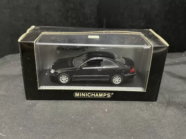 Minichamps Mercedes Clk-class Coupe 2002 1:43 400031421