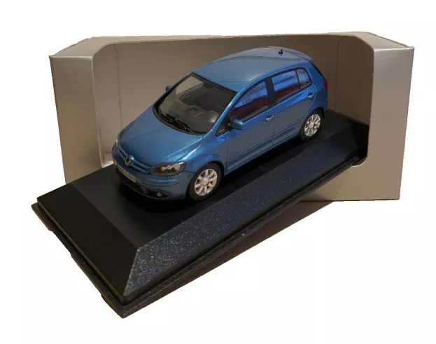 Minichamps Volkswagen Golf Plus 2005 1:43 5M0099300A5S