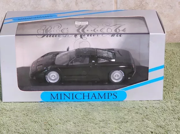 Minichamps Bugatti Eb110 1994 1:43 430102111