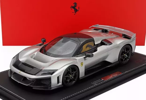 BBR Ferrari F80 2024 Carbon Rims Con Vetrina With Showcase 1:18 P18253E-VET