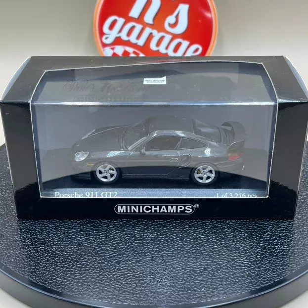 Minichamps Porsche 911 996 Gt2 2001 1:43 430060124