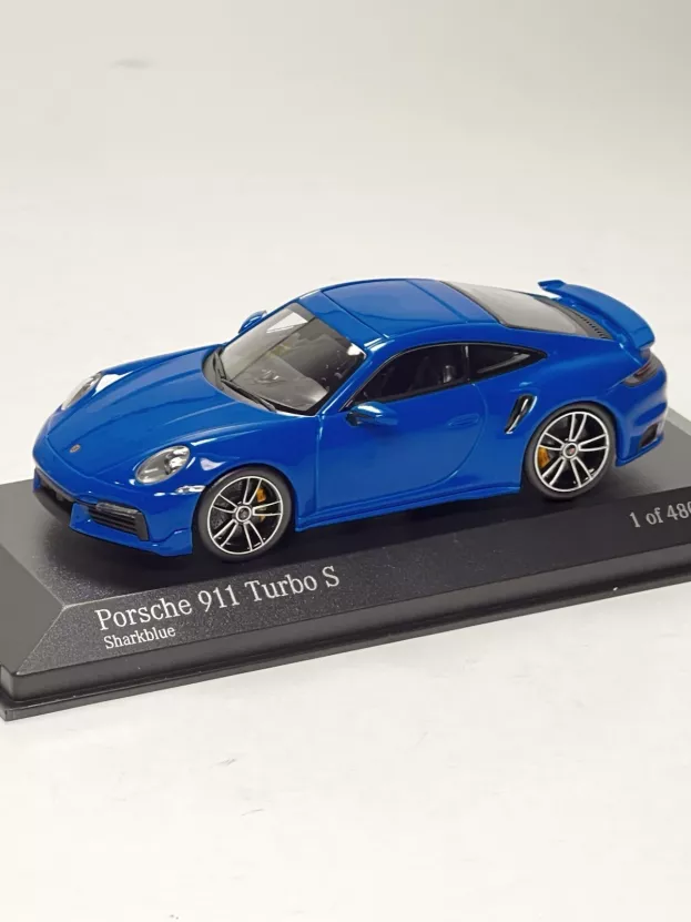 Minichamps Porsche 911 992 Turbo S Coupe Sport Design 2021 1:43 410060072