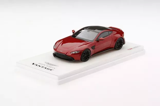 Truescale Aston Martin Vantage 2018 1:43 TSM430311
