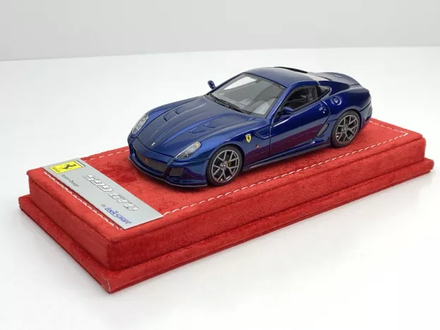 Looksmart Ferrari 599 Gto 2010 1:43 LS369E