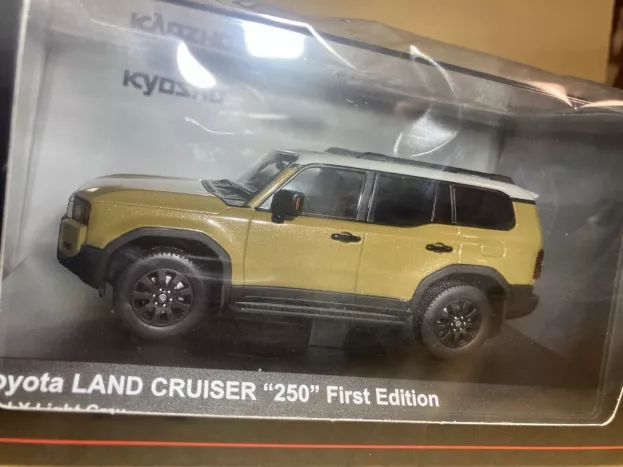 Kyosho Toyota Land Cruiser 250 Zx First Edition Rhd 2024 1:43 03927SG1