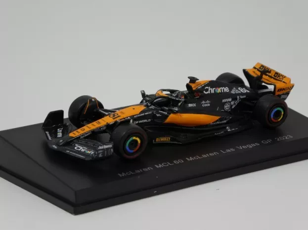 Spark Mclaren F1 Mcl60 Team Mclaren N 81 Las Vegas Gp 2023 Oscar Piastri 1:64 Y361