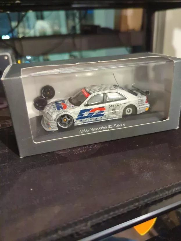 Minichamps Mercedes C-class C180 Amg N 8 Season Dtm 1994 E.lohr 1:43 430943308