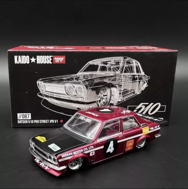 Mini-GT Datsun 510 Kaido House Pro Street Jpn V1 1972 1:64 KHMG087