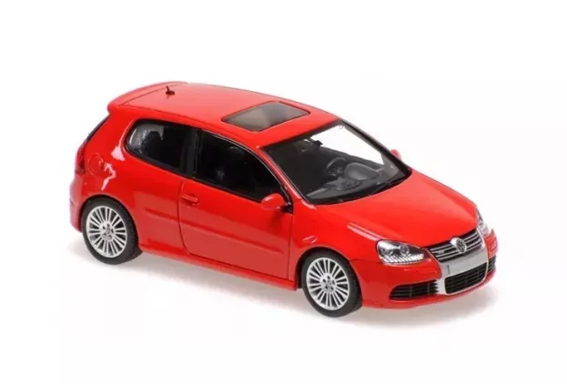 Minichamps Volkswagen Golf R32 2005 1:43 54500