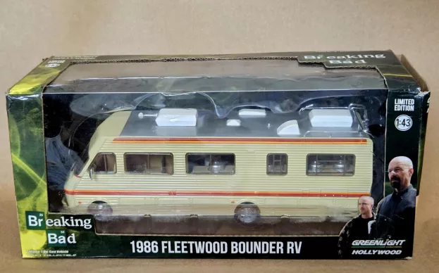 Greenlight Fleetwood Bounder Rv Camper Caravan 1986 Breaking Bad 1:43 86500