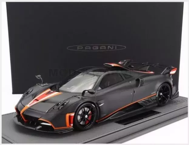 BBR Pagani Imola 2020 Con Vetrina With Showcase 1:18 P18192F-VET