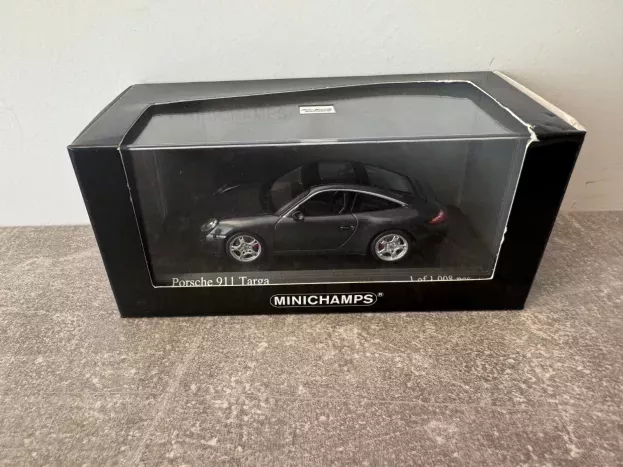 Minichamps Porsche 911 997 Targa 2006 1:43 400066161
