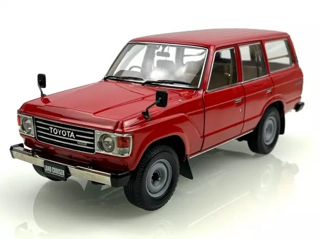 Kyosho Toyota Land Cruiser J60 1980 1:18 08956R