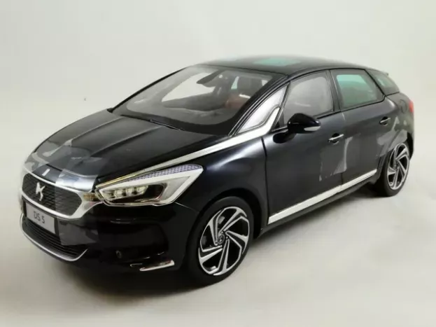 Norev Ds Automobiles Ds5 2015 1:18 181616