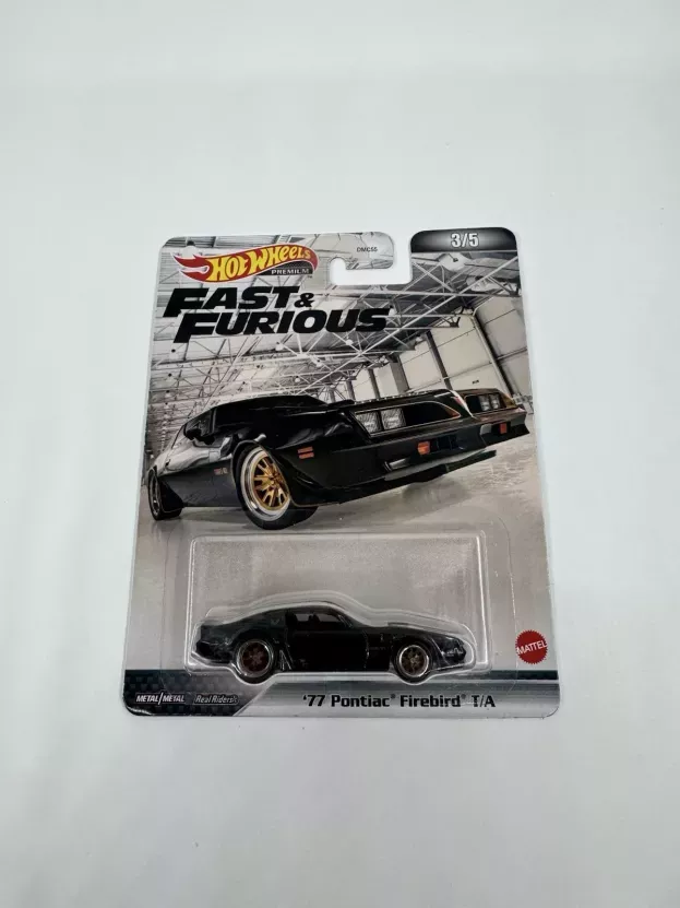 Hot Wheels Pontiac Trans Am T a 1977 Fast & Furious 1:64 HCP13