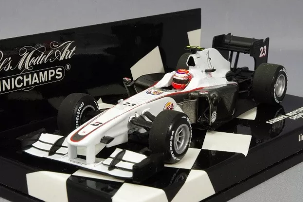 Minichamps Sauber F1 C29 N 23 Showcar 2010 K.kobayashi 1:43 400100096