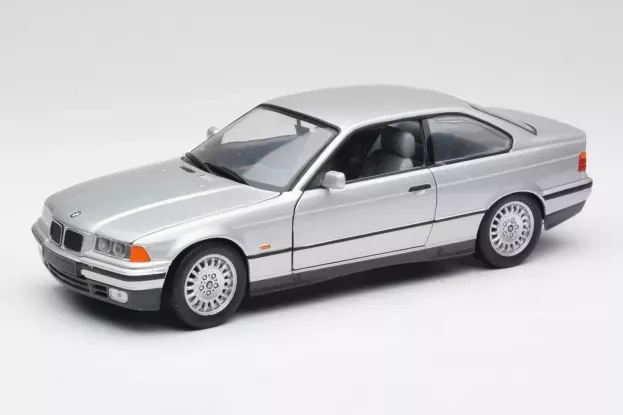 UT Models Bmw 3-series E36 Coupe 1993 1:18 180023321
