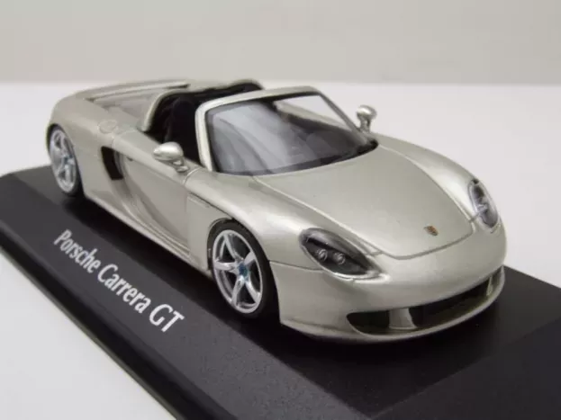 Minichamps Porsche Carrera Gt 2003 1:43 940062630