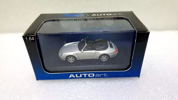 Autoart Porsche 911 993 Cabrio 1:64 20131