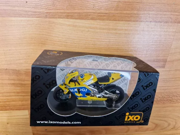 IXO Models Honda Rc211v Team Pramac Pons N 3 Season Motogp 2003 Max Biaggi 1:24 RAB057