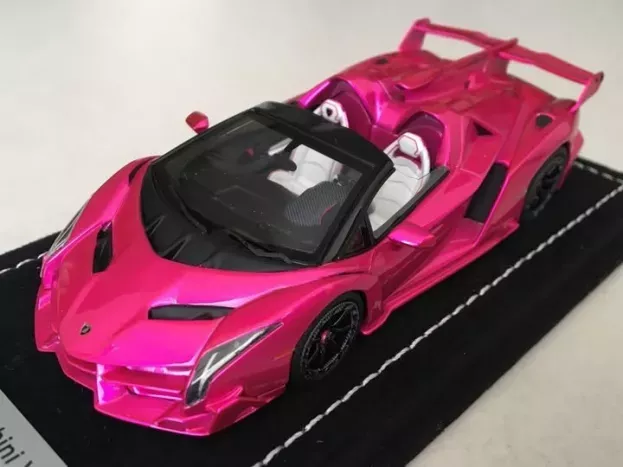 Looksmart Lamborghini Veneno Roadster Spider 2013 1:43 LS429C