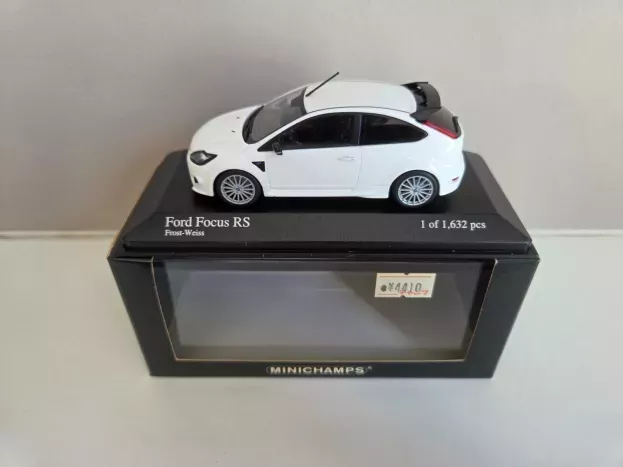Minichamps Ford Focus Rs 2009 1:43 400088100