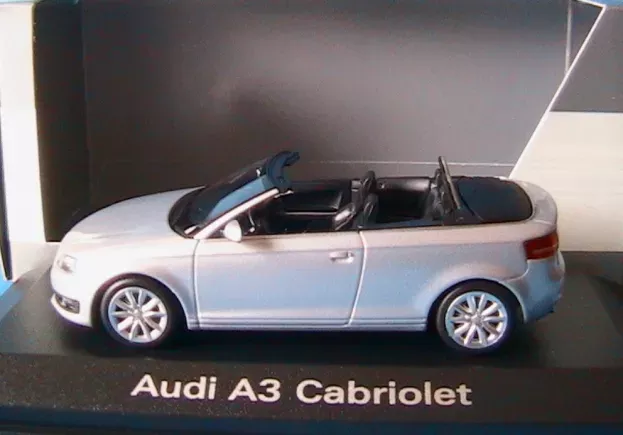 Minichamps Audi A3 Cabriolet 2008 1:43 5010803323