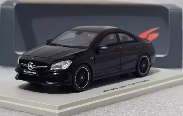 Spark Mercedes Cla-class 45amg 2014 1:43 S1077