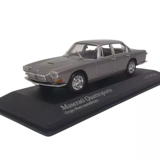 Minichamps Maserati Quattroporte 1963 1:43 400123700