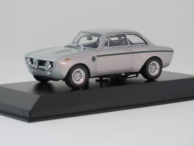 Minichamps Alfa Romeo Gta 1300 Junior 1968 1:43 940120601
