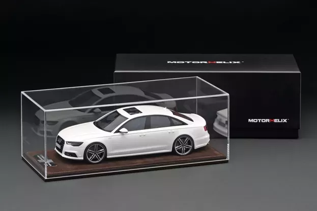 Motorhelix Audi A6 S6 Sedan 2016 1:18 MH011ISW