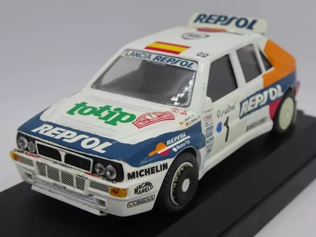 Vitesse Lancia Delta Super Delta Repsol Rally Montecarlo 1993 L. Moya C. Sainz 1:43 030B